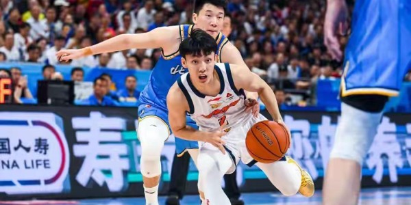 广东队麻烦了，被淘汰后又收两大坏消息，NBA球员太失望