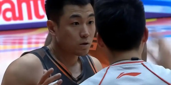 九游体育-济南主场迎首胜！山东男篮93比87胜广厦，豪取三连胜，外援砍53分