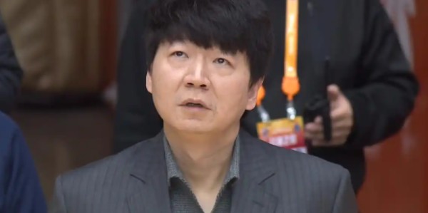 九游体育-济南主场迎首胜！山东男篮93比87胜广厦，豪取三连胜，外援砍53分